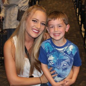 Meet your Posher, Joy